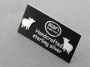 Woolley lamb stud - Makers & Providers