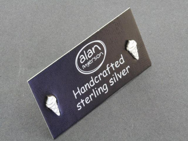 Mini ice cream stud
