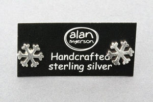 Ice crystal snowflake stud - Makers & Providers