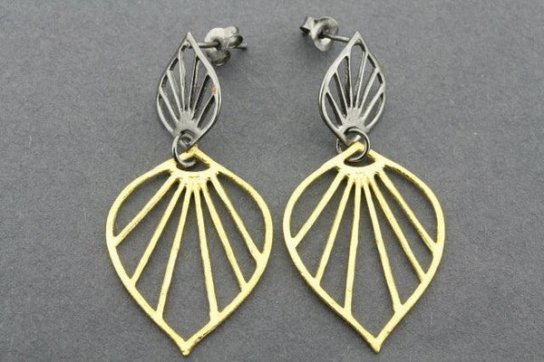 double petal earring - gold plated & oxidized - Makers & Providers