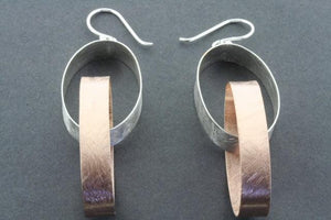 double oval ribbon earring - rose gold plated - Makers & Providers