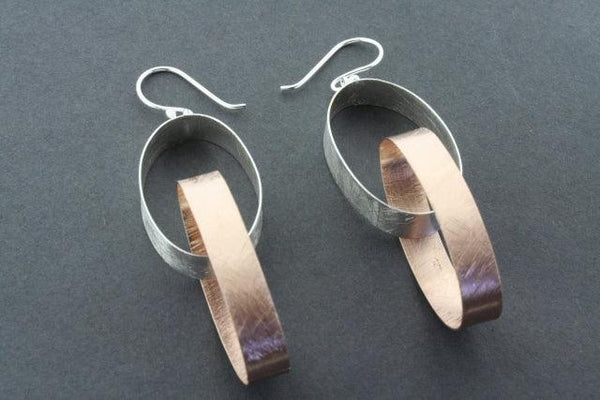 double oval ribbon earring - rose gold plated - Makers & Providers
