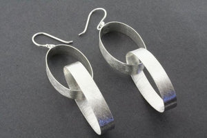 double oval ribbon earring - Makers & Providers