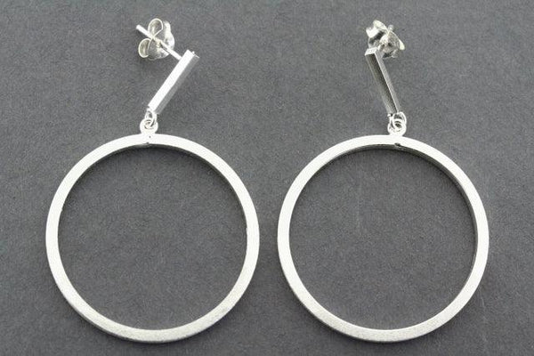 deco bar and hoop earring - Makers & Providers