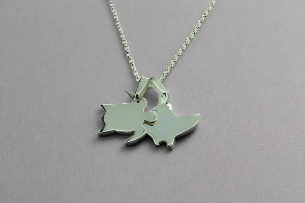 stingray & turtle necklace - Makers & Providers