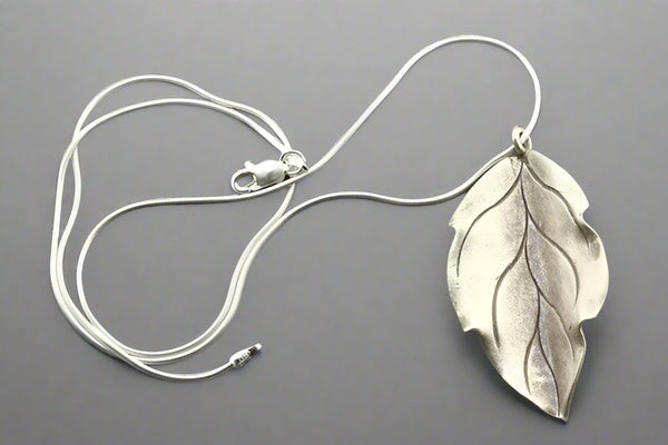 leaf pendant on 45cm snake chain - Makers & Providers