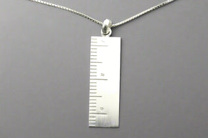 measure necklace - Makers & Providers