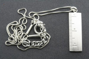 measure necklace - Makers & Providers