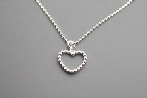 beaded heart pendant on 45 cm ball chain - Makers & Providers