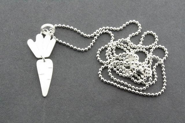 2 piece carrot pendant on 45 cm ball chain - Makers & Providers
