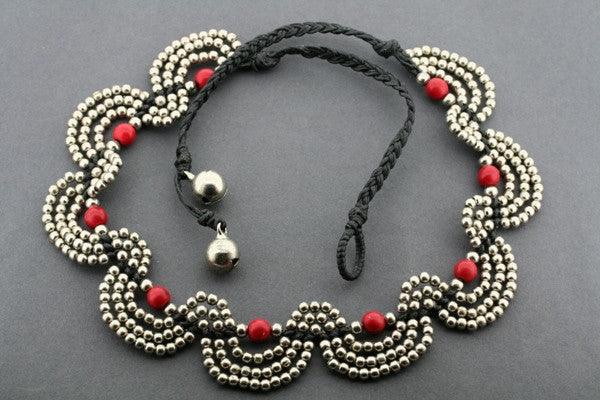 beaded flower necklace - white - Makers & Providers