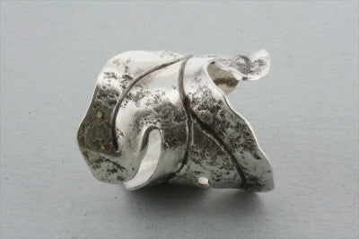 curled leaf ring