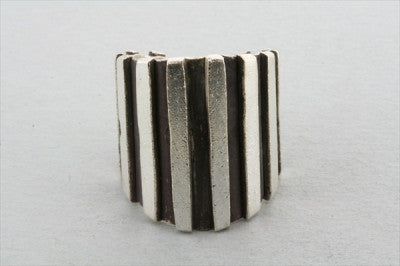 ox/pol groove ring - pure silver - Makers & Providers