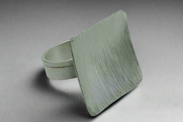 square dish scratched ring - Makers & Providers