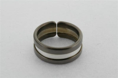 Line titanium/silver ring - silver - sterling silver and titanium - Makers & Providers