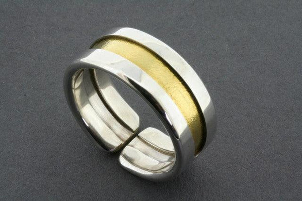 Line ring - silver with gold line - Makers & Providers