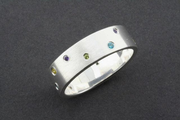 multi stone ring - Makers & Providers