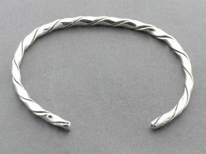 tubular twisted cuff - sterling silver - Makers & Providers