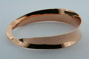 twisted concave bangle - copper - Makers & Providers